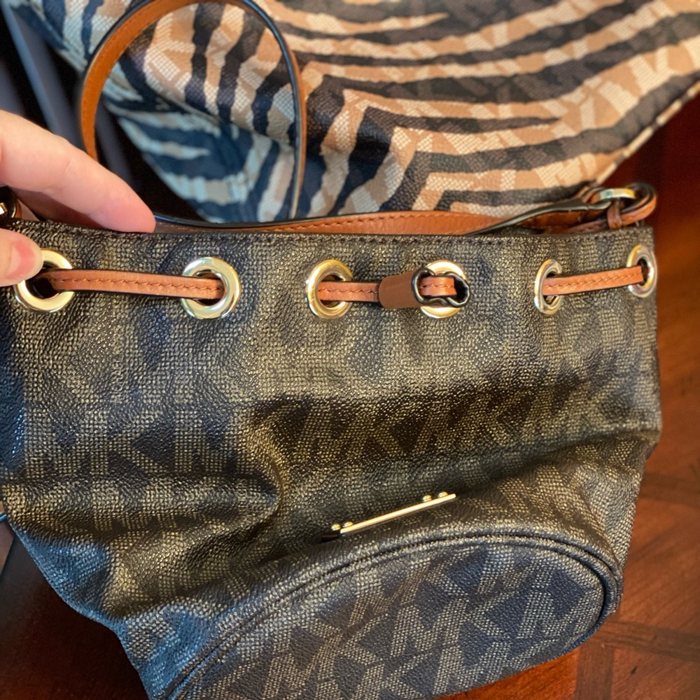 Michael kors bag